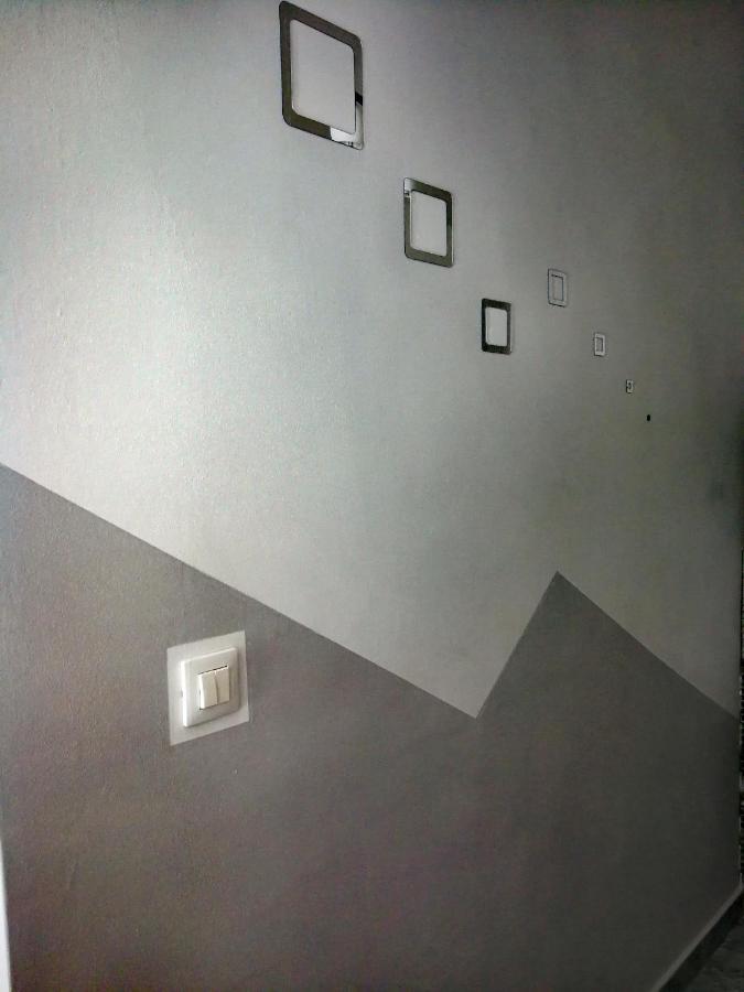 Apartments Anita ซริกเวนิซา ภายนอก รูปภาพ